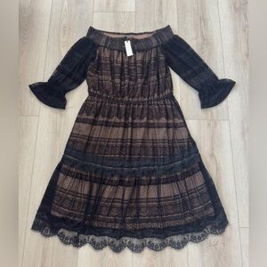 HD IN PARIS Anthropologie Black and Tan Textured Top 🖤🤎

*NEW WITH TAGS 🏷️